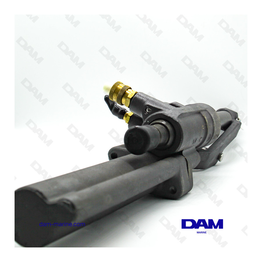 MERCRUISER HYDRAULIC STEERING CYLINDER