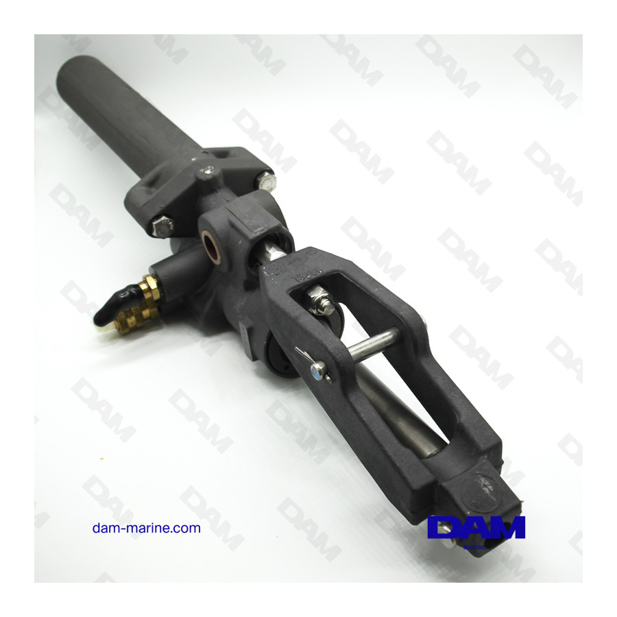 CILINDRO DE DIRECCIÓN HIDRÁULICA MERCRUISER