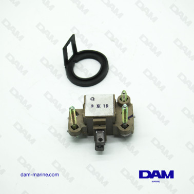 REGULATEUR DE CHARGE ALTERNATEUR MANDO
